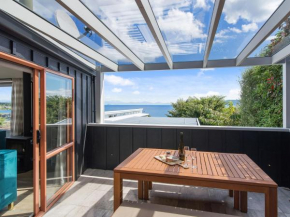 Lakeside Vista - Taupo Holiday Home